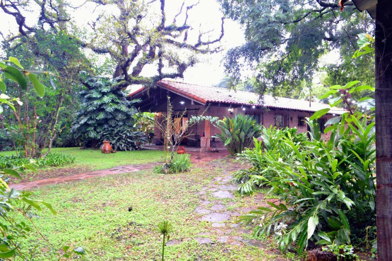 Terrazas Del Coya Hostel San Salvador de Jujuy Buitenkant foto