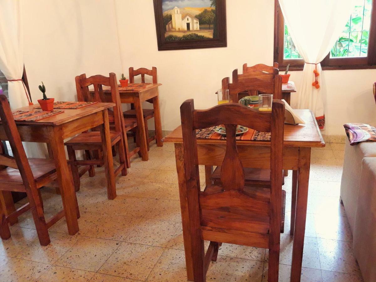 Terrazas Del Coya Hostel San Salvador de Jujuy Buitenkant foto